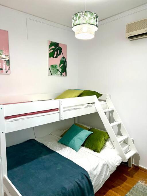 Seaview Penthouse On The Square Aigio Exterior foto